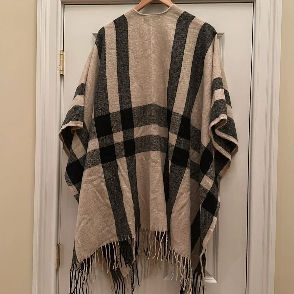 Banana Republic Cashmere Blend Erin Plaid Neutral Wrap Scarf Fringed Cozy OS